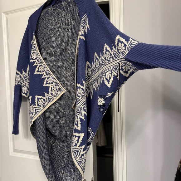 Paisley navy/violet and Cream Patterned Cardigan - Picture 6 of 6